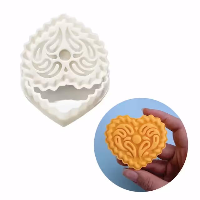 مهر و کاتر شیرینی قلب سنتی