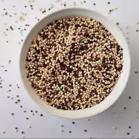 کینوا 3رنگ خارجی بارادلند خاویار گیاهی جایگزین برنج  سورت شده تمیز شیشه 750 گرم