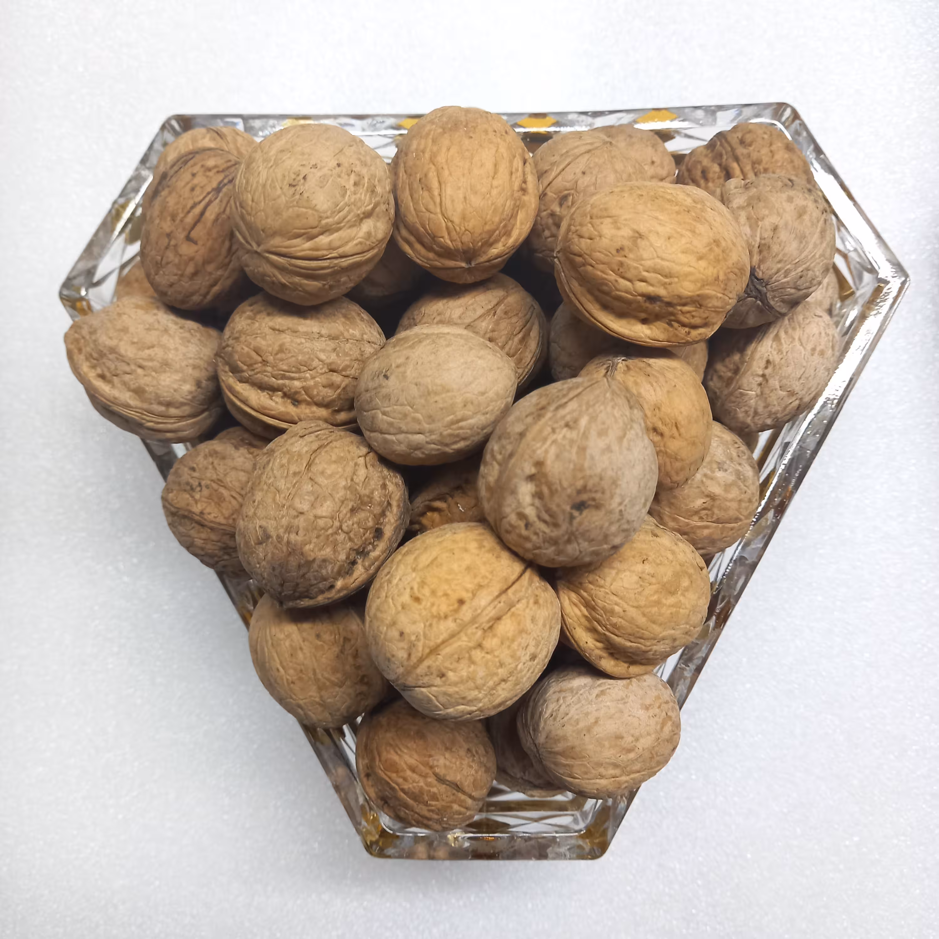 گردو پوست کاغذی امسالی ایرانی درجه یک(1 کیلویی)