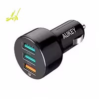 شارژر فندکی آکی مدل CC-T11