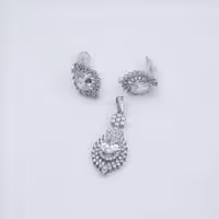 نیم ست نگین دار طلا