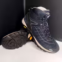 کفش کوهنوردی مدل BB (BB Hiking Boots)