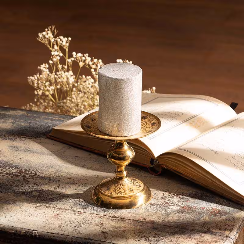 شمع استوانه اکلیلی نقره ای