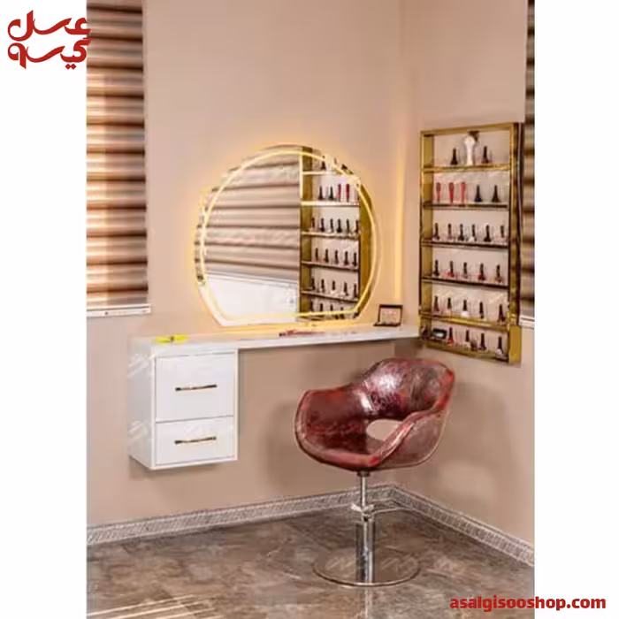 دکور آینه دیواری بدون فرم فلزی با بک لایت آرایشگاه مردانه 9063 برند صنعت نواز | کد 2822