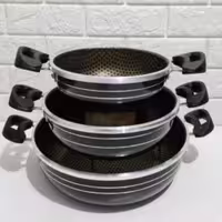 سه تابه دو دسته طرح چدن زنبوری آکو