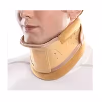 گردن‌بند طبی سخت چانه‌دار پاک‌سمن کد 039 سایز XL