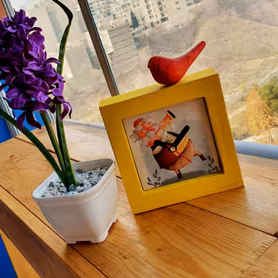 ساعت رومیزی مدل عمو نوروز