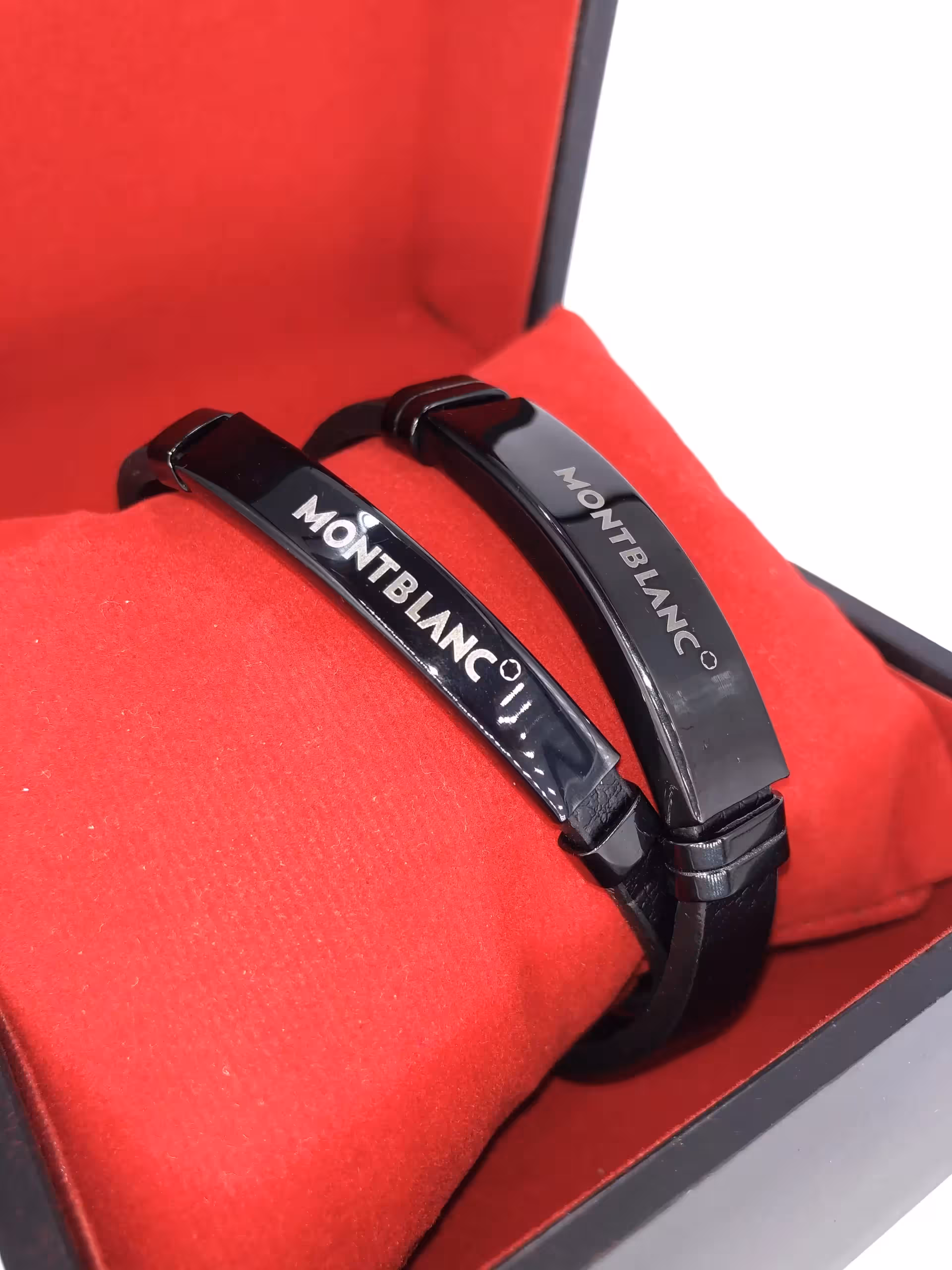 ست دستبند چرم مشکی