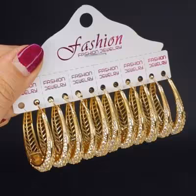 گوشواره دایره نگین دار مارک fashion