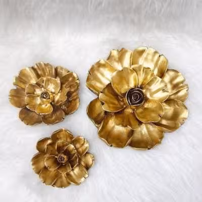 گل دیوارکوب طرح زنبق (3 عددی)