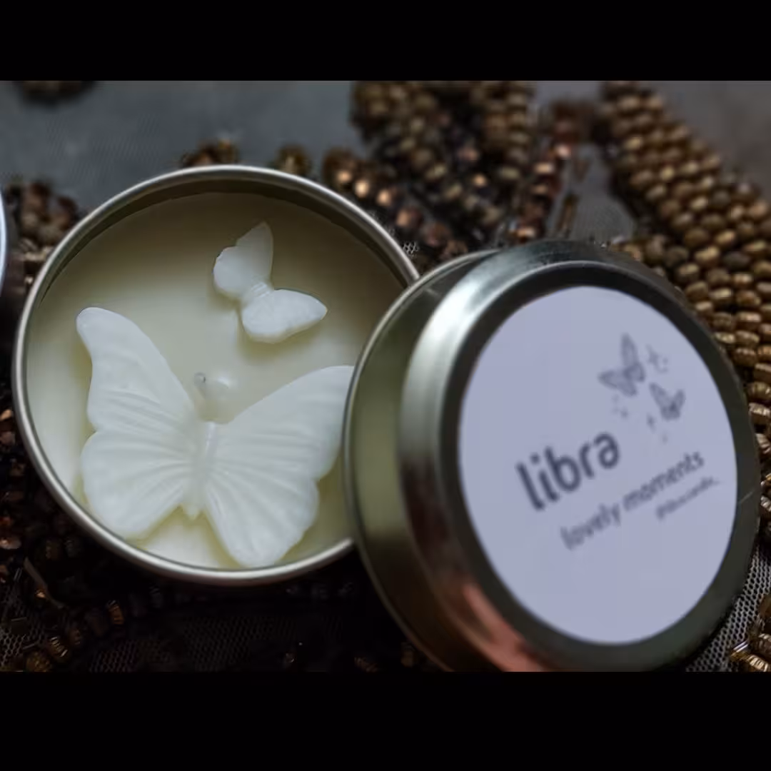 شمع قوطی فلزی پروانه ای معطر