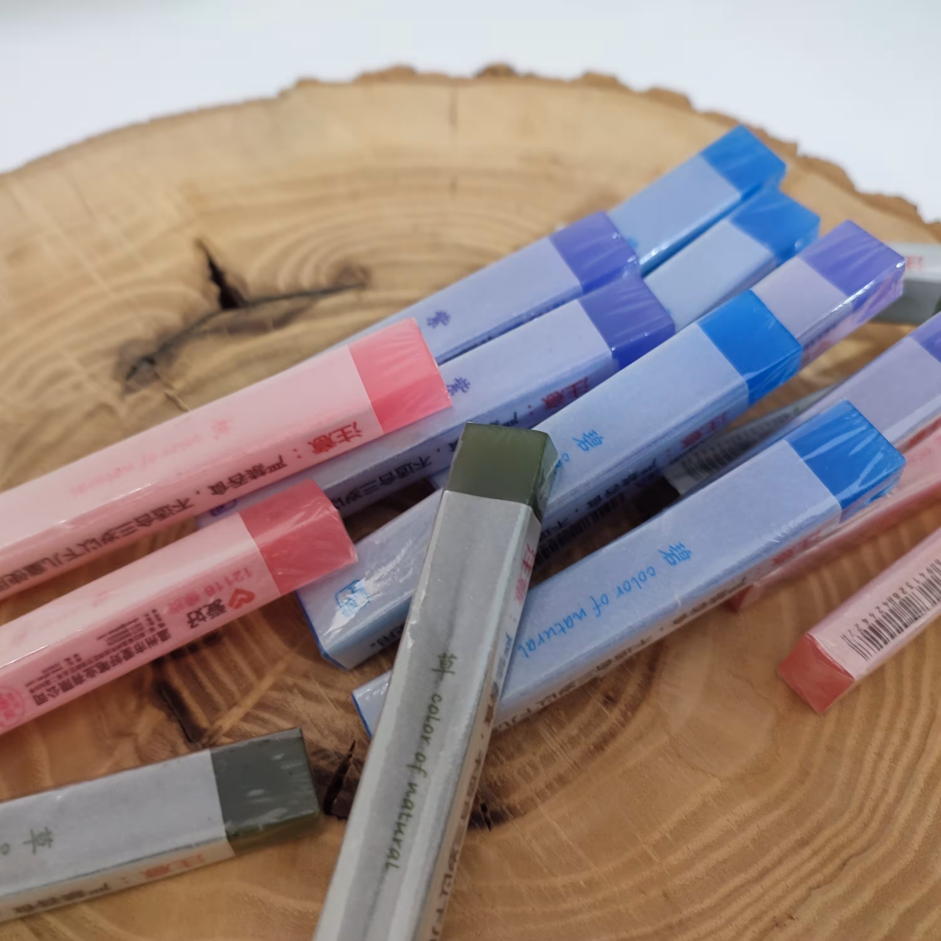 پاکن بسیار باکیفیت آیهاو مناسب مصرف با پاک کنندگی عالی پاک کن aihao