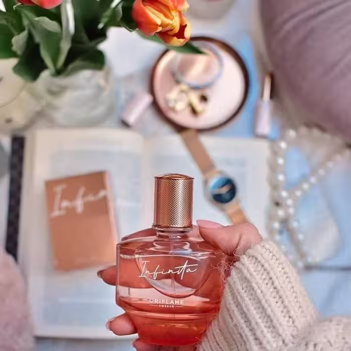 عطر زنانه اینفنتیا 🔯 ادوپرفیوم اینفینیتا با ماندگاری و پخش بو عالی
