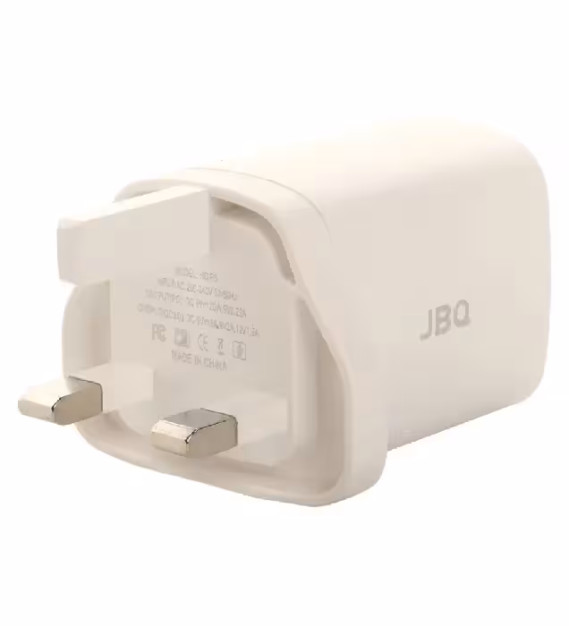 خرید شارژر دیواری جی بی کیو سه پین 45 وات مدل WC-606 قیمت روز