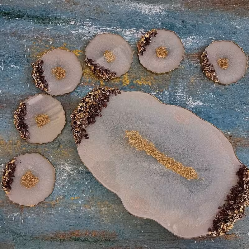 ست سرویس پذیرایی سینی رزینی و 6عدد زیر استکانی