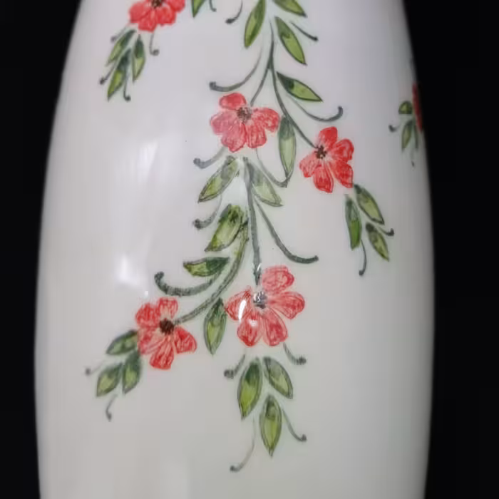 گلدان سرامیکی هیوا طرح رز ایستاده کد 11026009