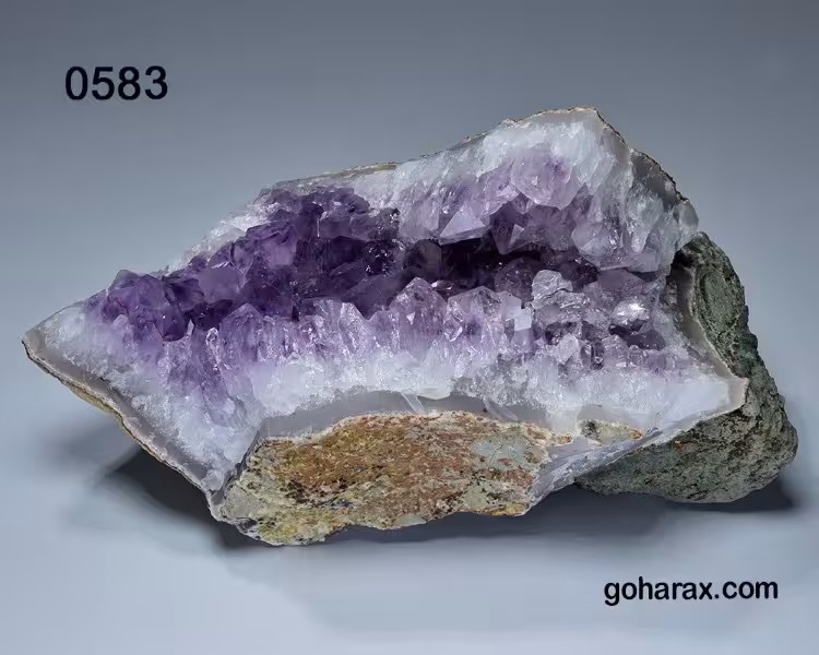 سنگ زینتی آمیتیست