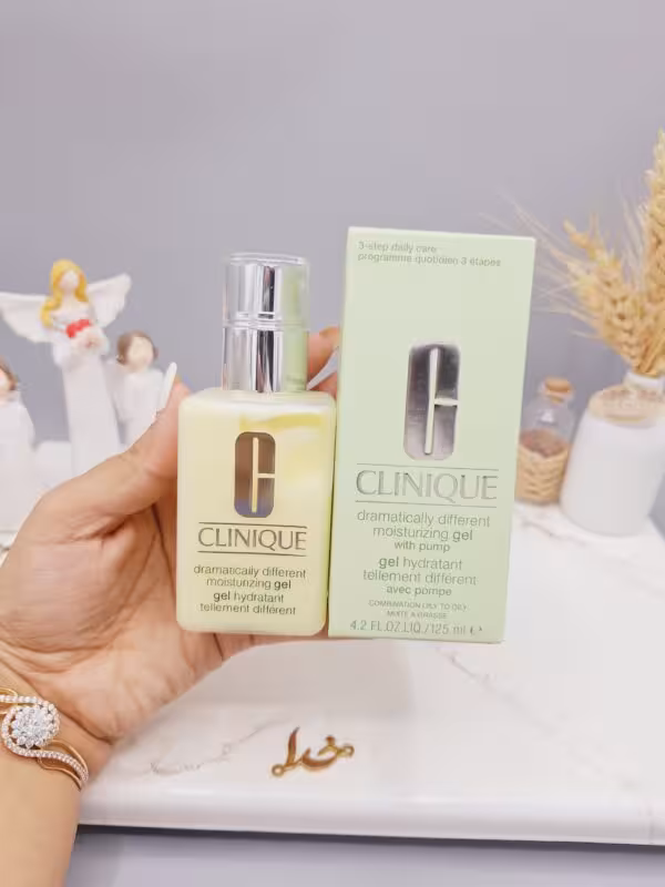 ژل آبرسان کلینیک مناسب پوست چرب و مختلط حجم 125 میلی لیتر کد 2285