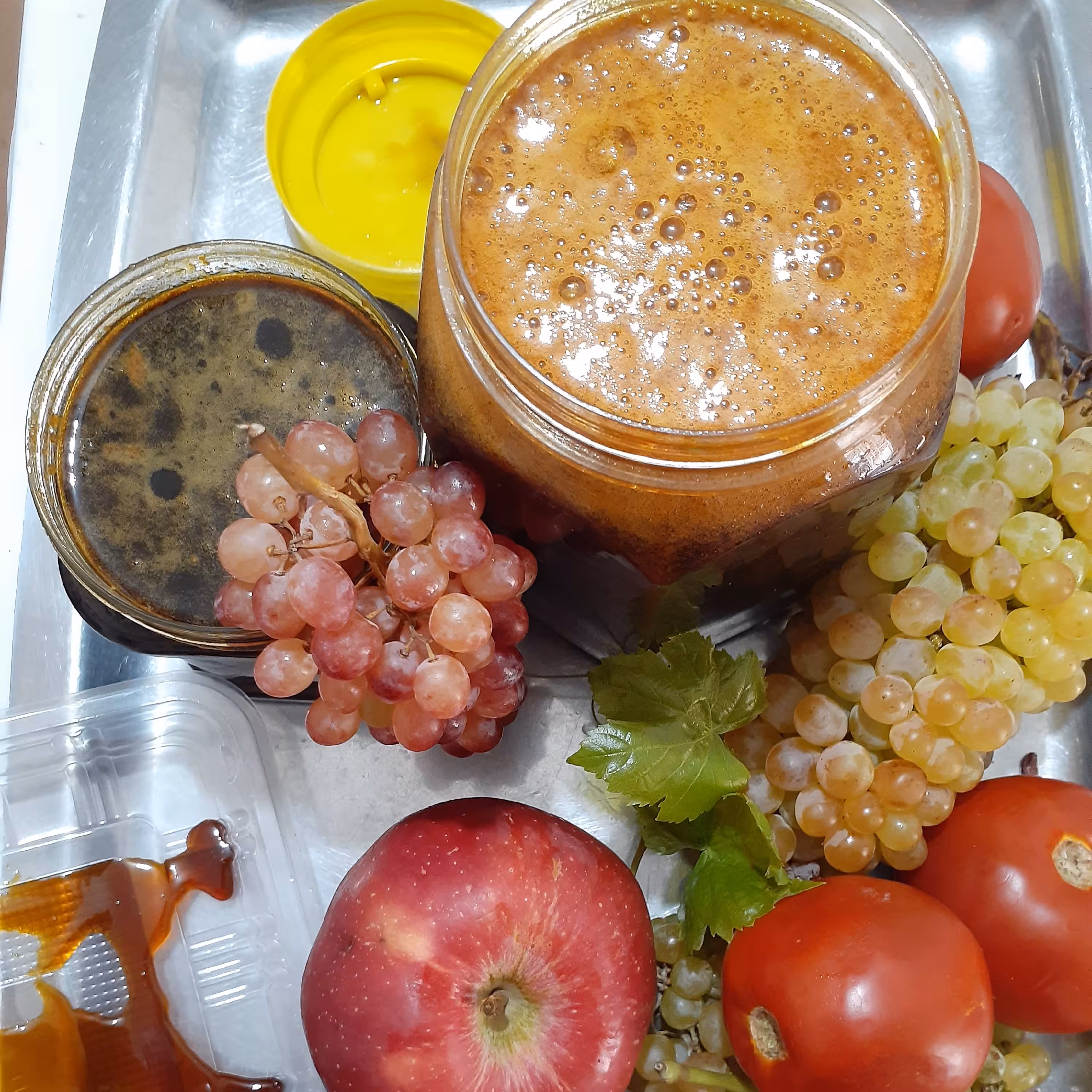 ژل رویال صد گرم و 2 کیلو معجون فوق مخصوص حلوا پسته دارای آهن 