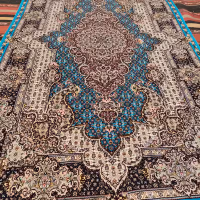 فرش دستبافت یک و نیم متری طرح سالاری تبریز کد SH 97