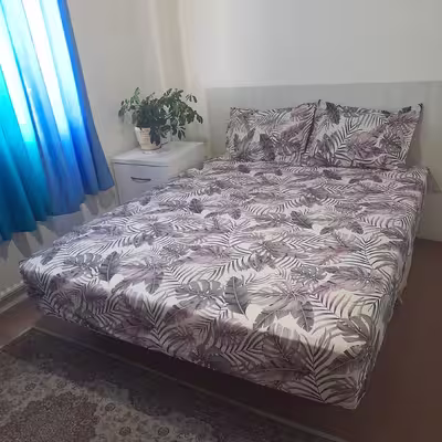 سرویس ملحفه مدل کشدار ni05069 طرح برگ انجیری کد 160  دو نفره  سه تکه