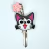 کاور کلید مدل Cute Cat T04 به همراه آویز مجموعه 2 عددی