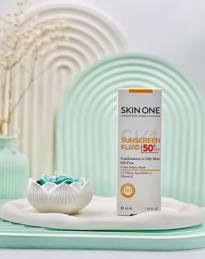 خرید فلوئید ضد آفتاب SPF50 اسکین وان مناسب پوست‌ چرب 40 میلی‌لیتر -