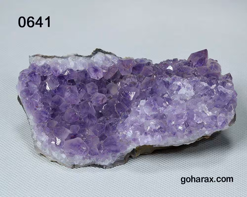 سنگ زینتی آمیتیست