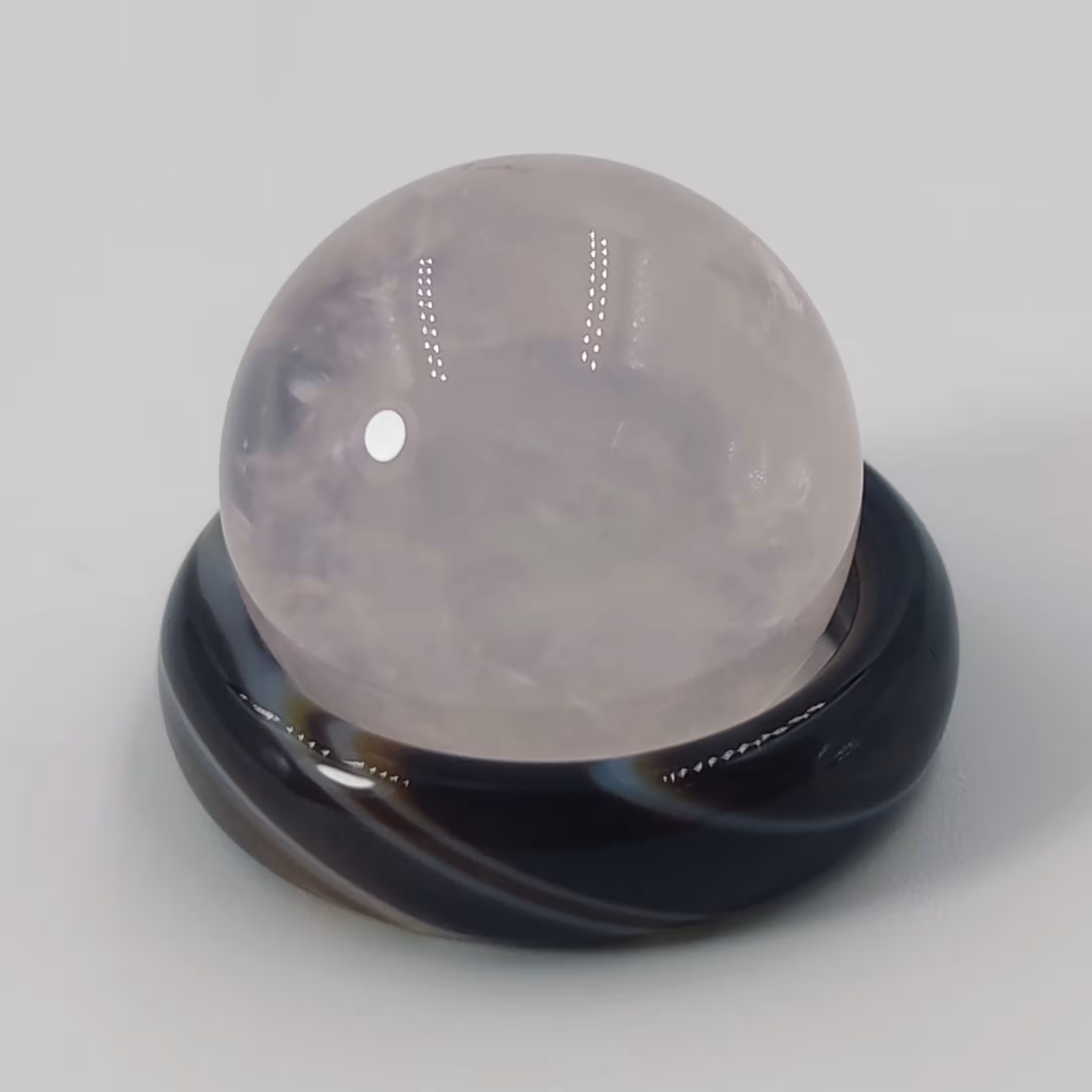 گوی از جنس سنگ رز کوارتز معدنی و طبیعی