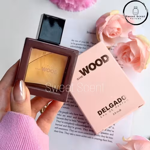 عطر ادکلن زنانه دسکوارد شی وود (وود صورتی )  دلگادو | She Wood Women Delgado حجم 25 میل
