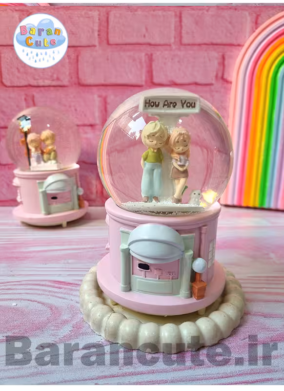 گوی موزیکال پمپی برفی چراغ دار سایز بزرگ طرح عاشقانه