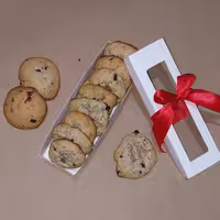 کوکی شکلاتی ساده وانیلی