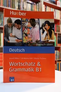 Deutsch Uben Wortschatz and Grammatik B1