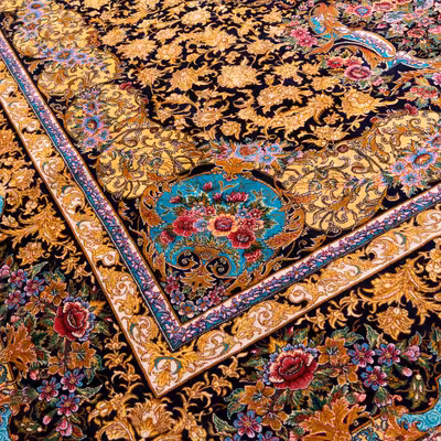 فرش ماشینی کد 358 طرح ترنجی زمینه مشکی