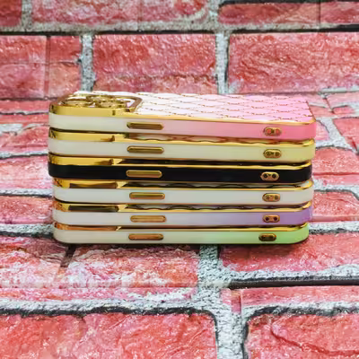کاور مدل فشیون مناسب برای گوشی موبایل اپل Iphone 14 Pro