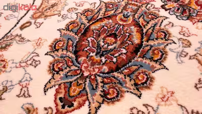 فرش ماشینی زمرد مشهد طرح افشان مدل گل درشت زمینه کرم