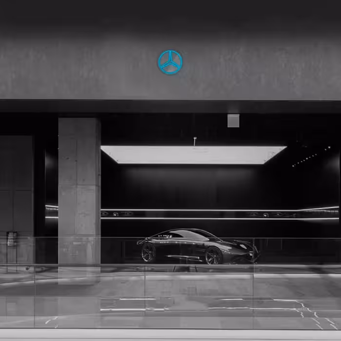 چراغ دیواری نئون دیزاین طرح Benz_TBL