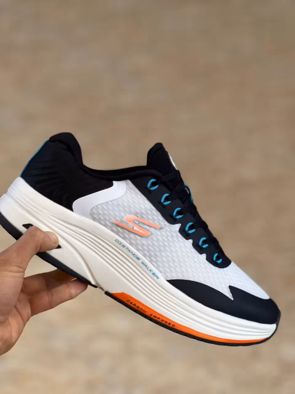 کتونی اسکیچرز مدل Hyper Burst ساخت ویتنام