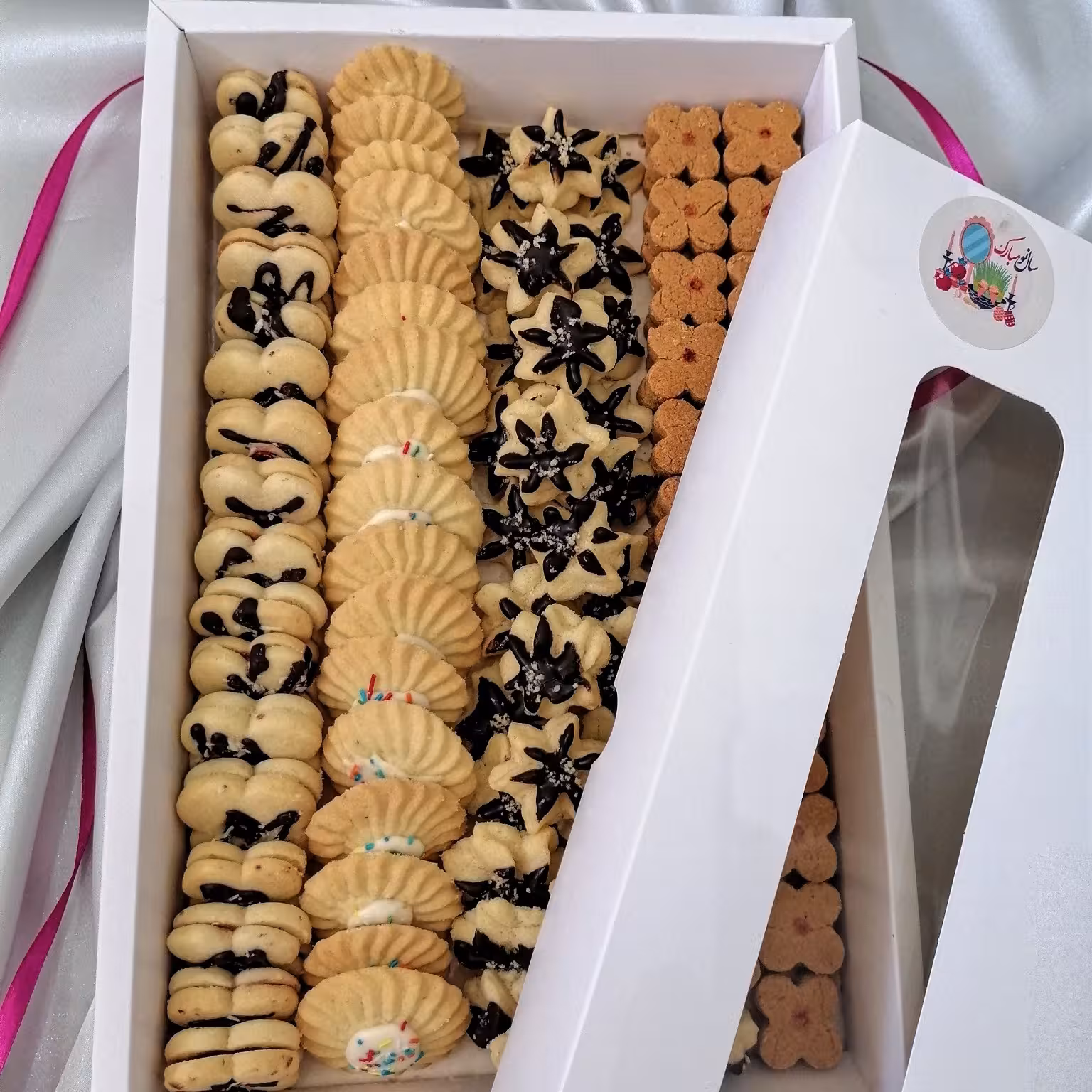 پک مخلوط شیرینی خانگی عید نوروز 600 گرم