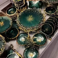 سرویس ظروف پذیرایی رزینی 6 نفره سبز زمردی سبز درباری