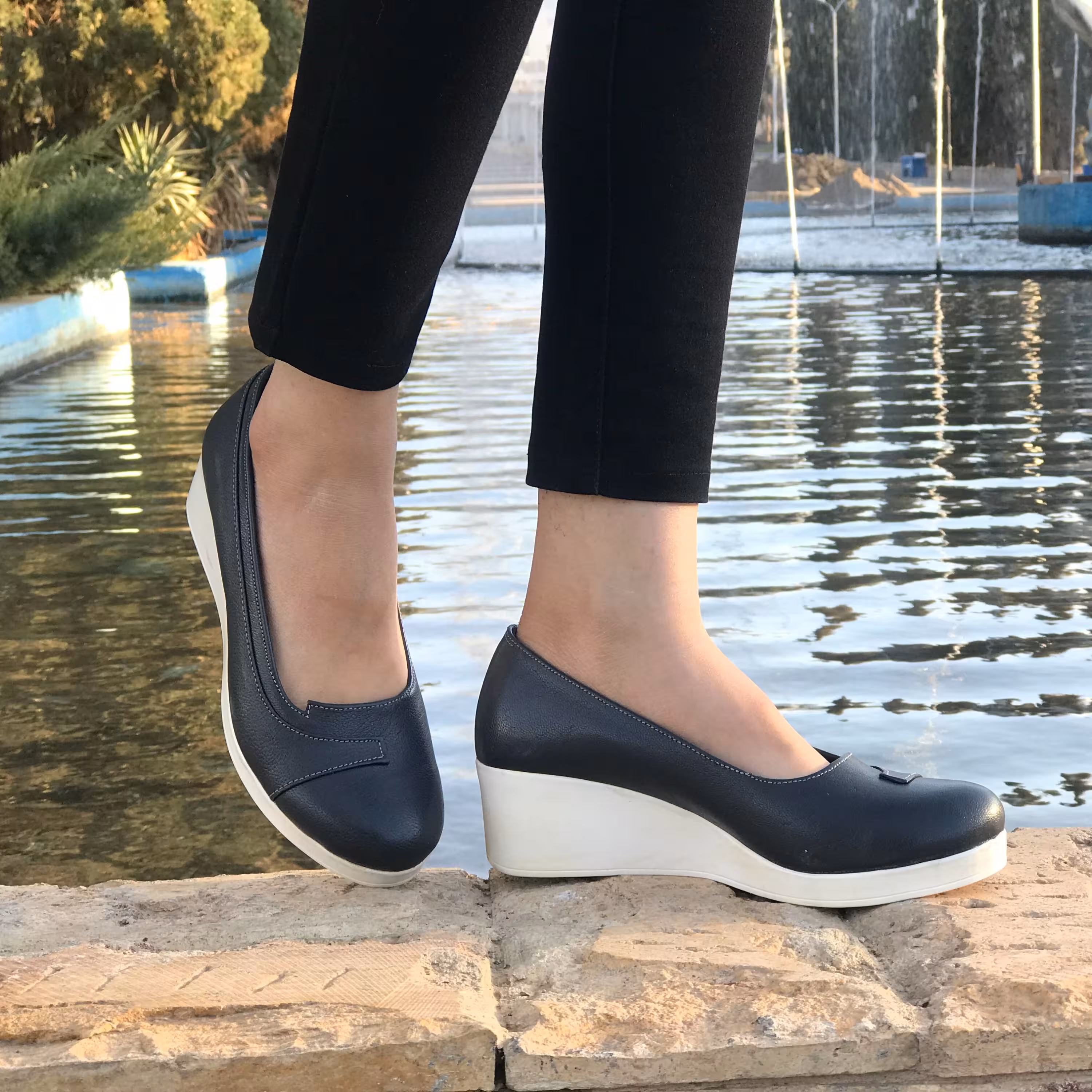 کفش لژدار چرم طبیعی مدل یارین رنگ طوسی