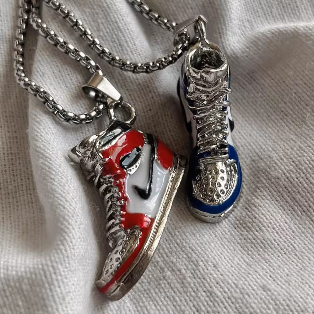 گردنبند کتونی جردن