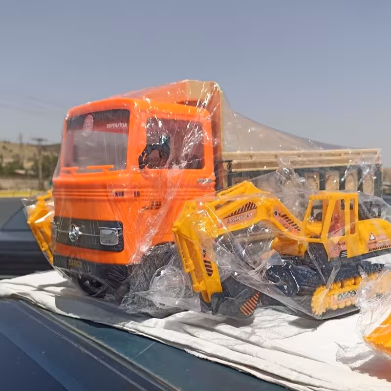 ماشین خاور بزرگ 