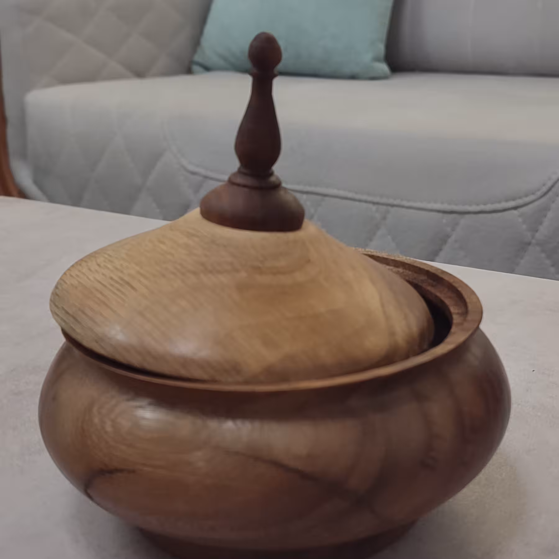 شکلات خوری چوبی