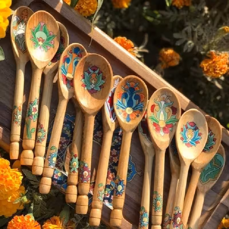 قاشق چوبی تذهیبکاری طول 17 سانت