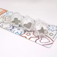 کاتر فشاری شیرینی 3 طرح (پک گل و قلب و ستاره)