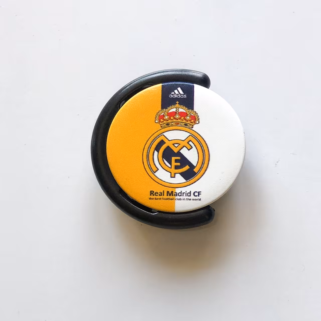 پایه نگهدارنده گوشی موبایل پاپ سوکت مدل رئال مادرید کد B02