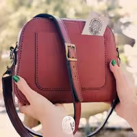 کیف چرمی زنانه دستدوز آلا  مدل آرمیتا