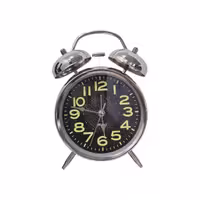 ساعت رومیزی نقره ایی شبرنگ دار مدل MBK 157