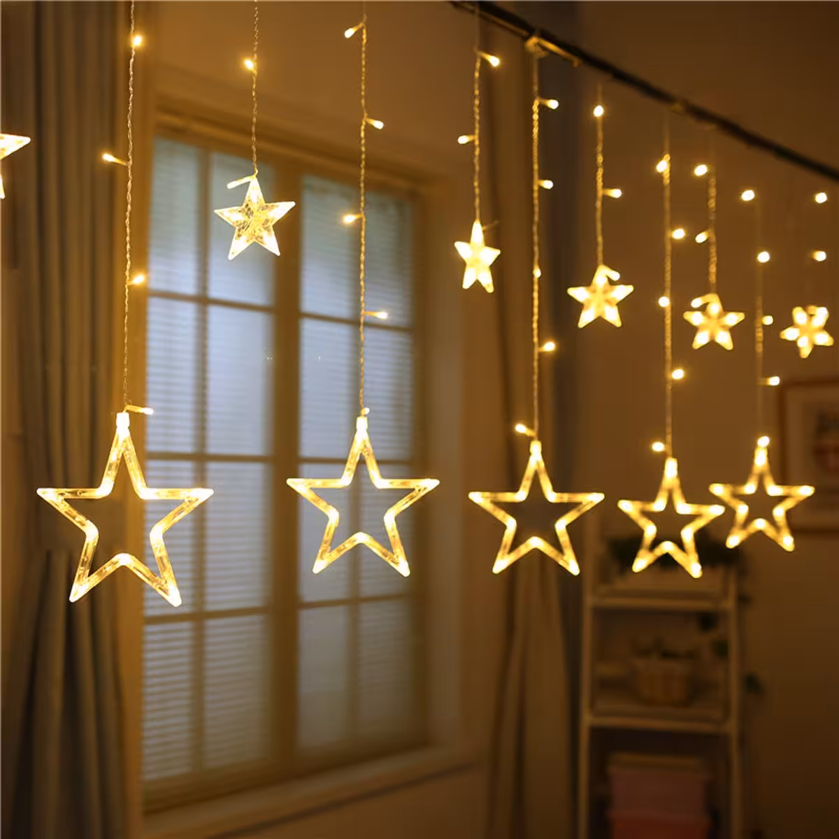 ریسه پرده ای ستاره عرض 2.5 متر 12 شاخه برقی (ریموت دار)